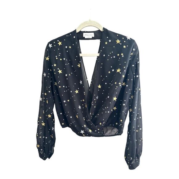 Lovers + Friends Black, Silver & Gold Star Print Cropped Blouse Back Cutout Sz S - Picture 2 of 5